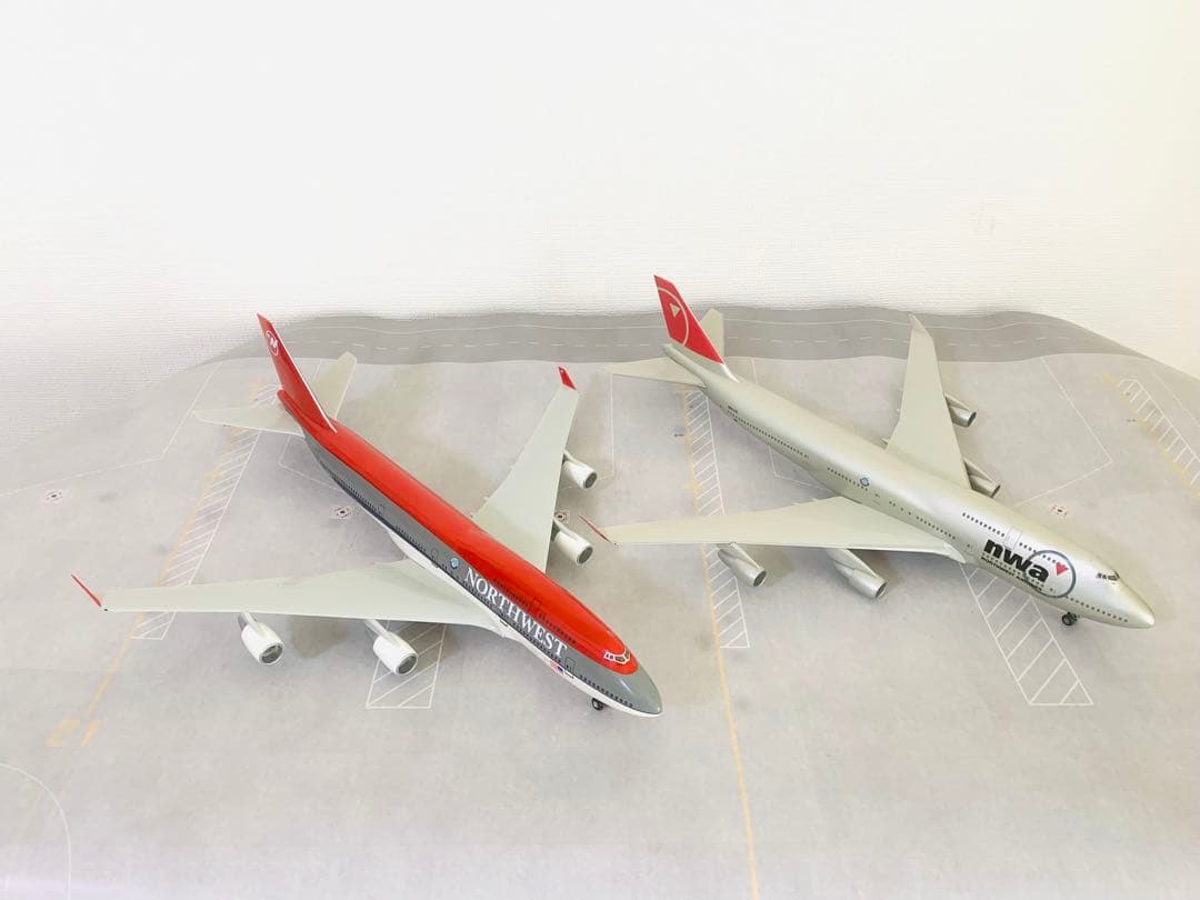 ホーガン製１／２００ＮＷＡ／Ｂ７４７－４００新旧塗装２機セットプラ樹脂製完成品