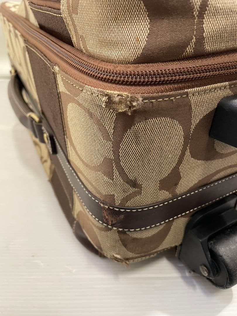 COACH ロゴパターン キャリーケース