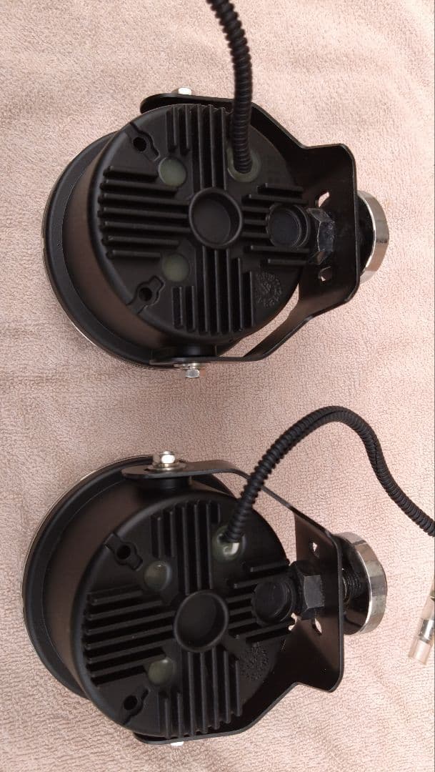 PIAA LP530　フォグランプ 2個セット　スポット配光　ピア　LED