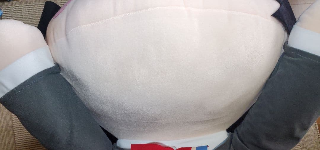 テラジャンボ　虹ヶ咲学園スクールアイドル同好会　高咲侑　ラブライブ！寝そべり