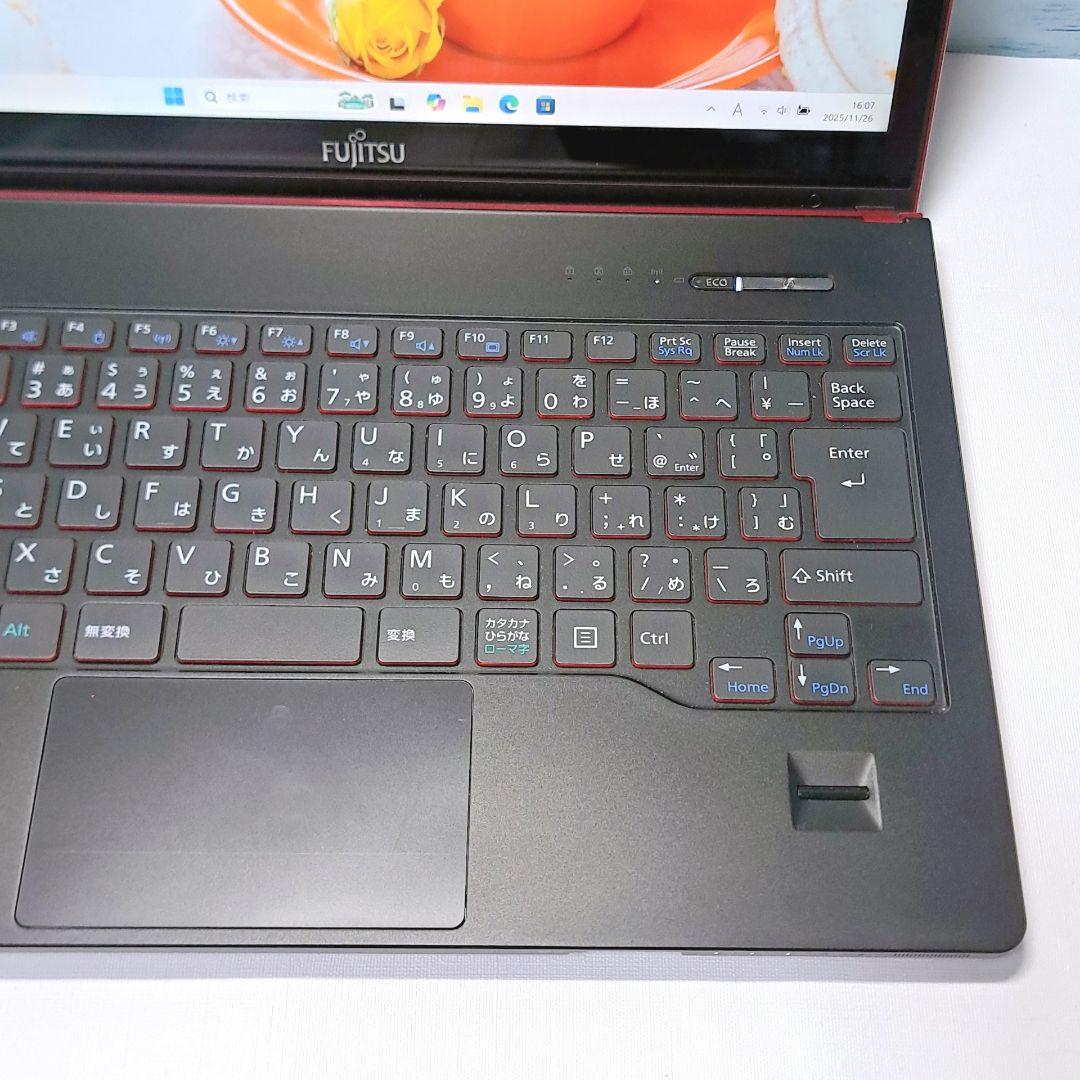 H90 バッテリー良好 小型ノートパソコン 富士通 win11 i5