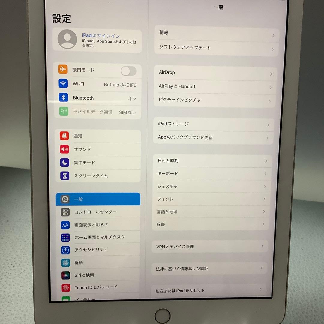 iPad 5世代32G wifi+sim バッテリー99%美品