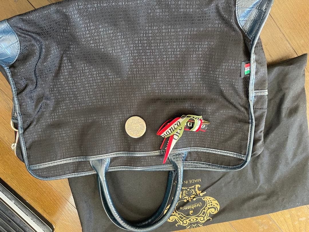 オロビアンコイタリア製 クロコ型押し ビジネスバッグ