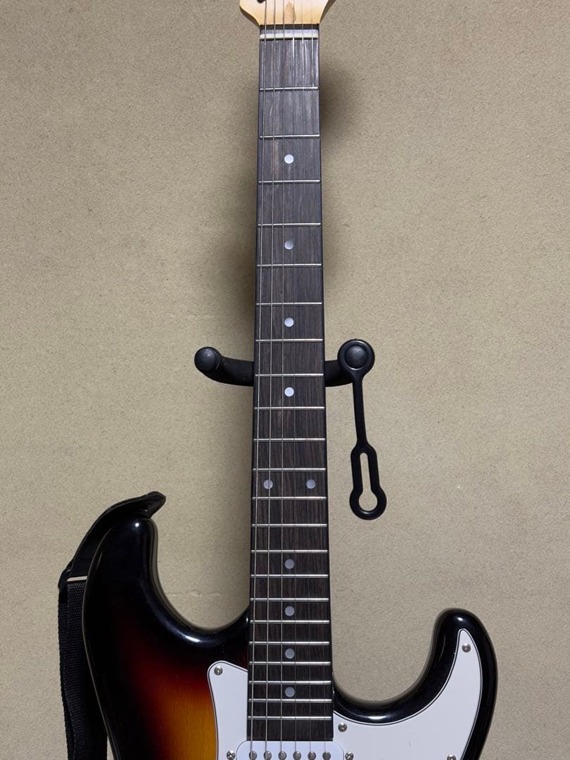 美品✧*。BUDKER'sエレキギター ストラトキャスタータイプ【現状品】