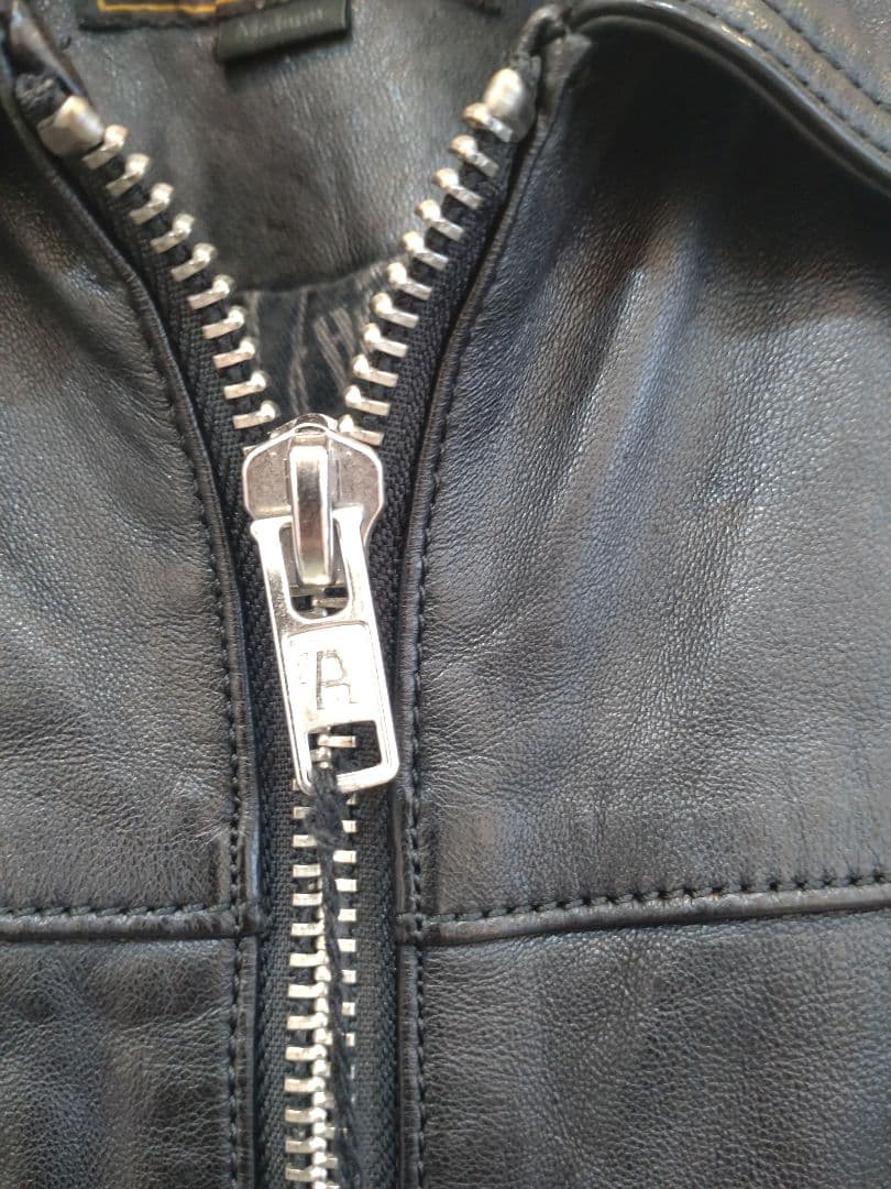 K*j様 HYSTERIC GLAMOUR ブラックレザー　シングルライダース