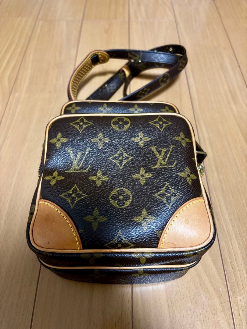 Louis Vuitton ルイヴィトン アマゾンショルダーバッグ