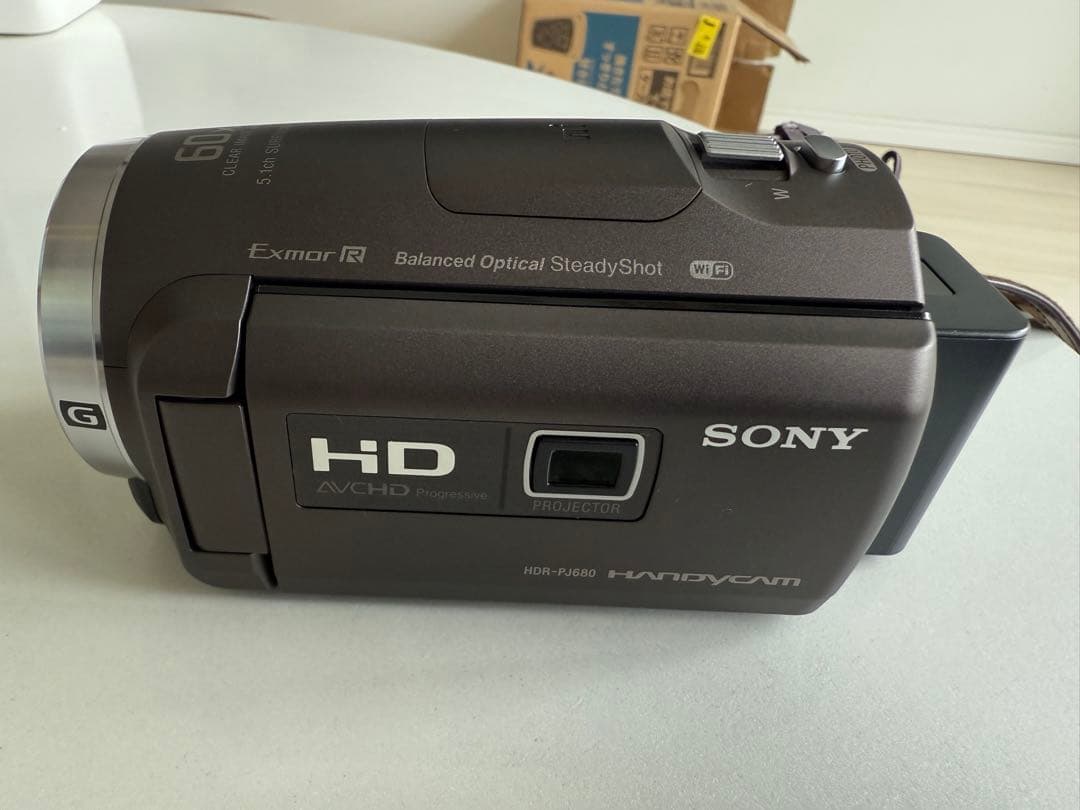 SONY HDR-PJ680 ビデオカメラ 本体+ケース