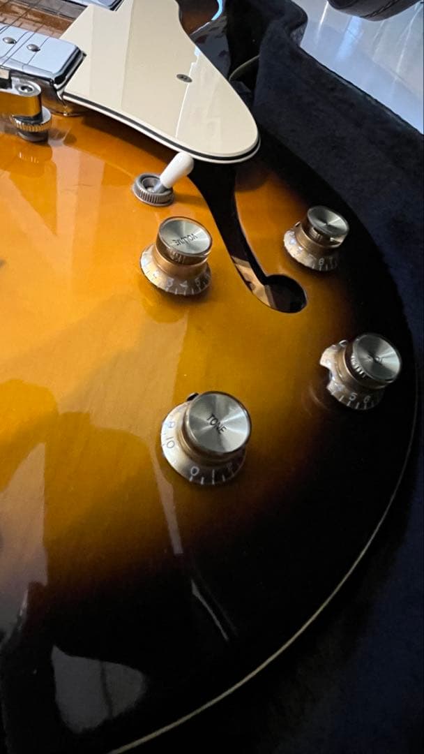 エピフォン カジノ Epiphone Casino ケース付き エレアコ