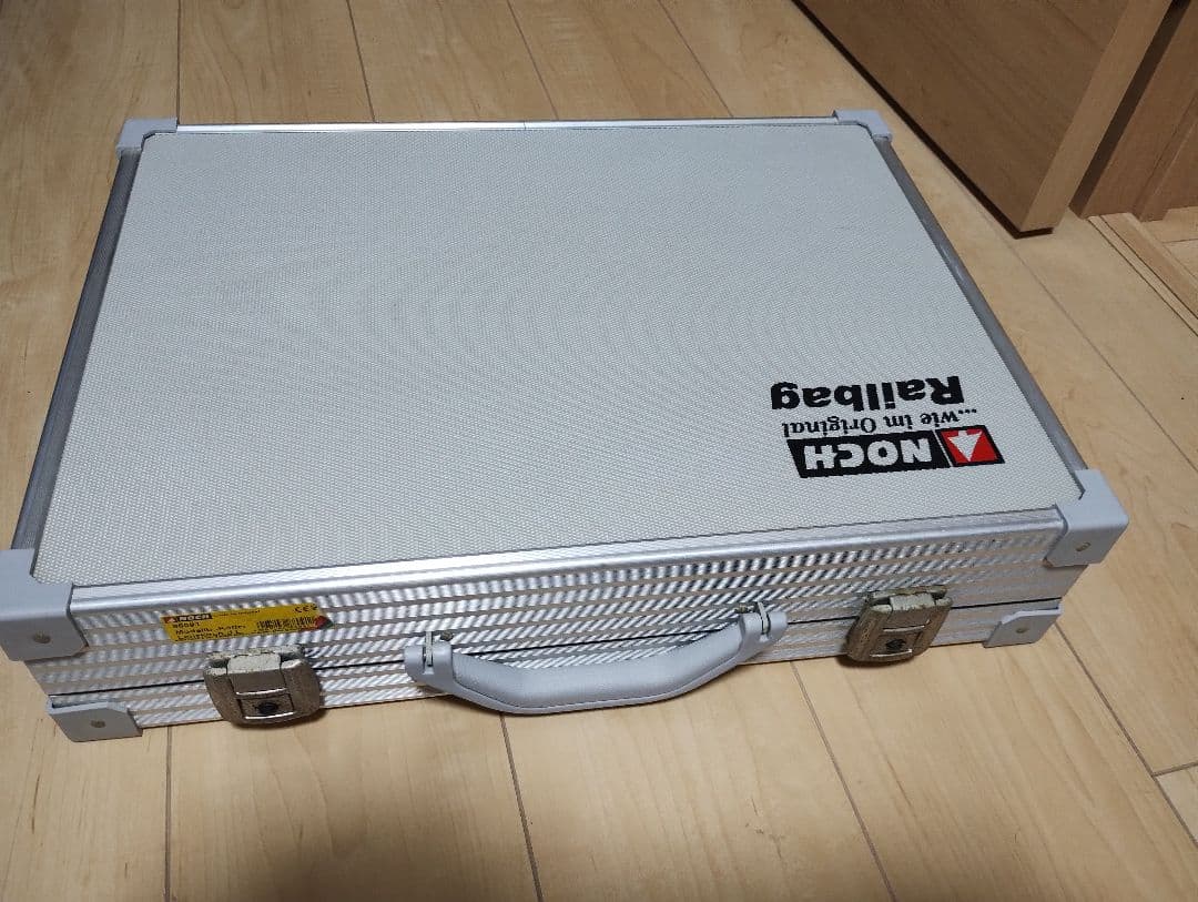 メルクリン zゲージ Noch 88091 ブリーフケースレイアウト