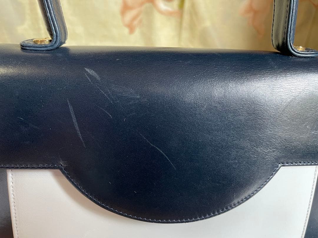 あおい　美品　フェラガモ ２way ハンドバックorショルダーバック