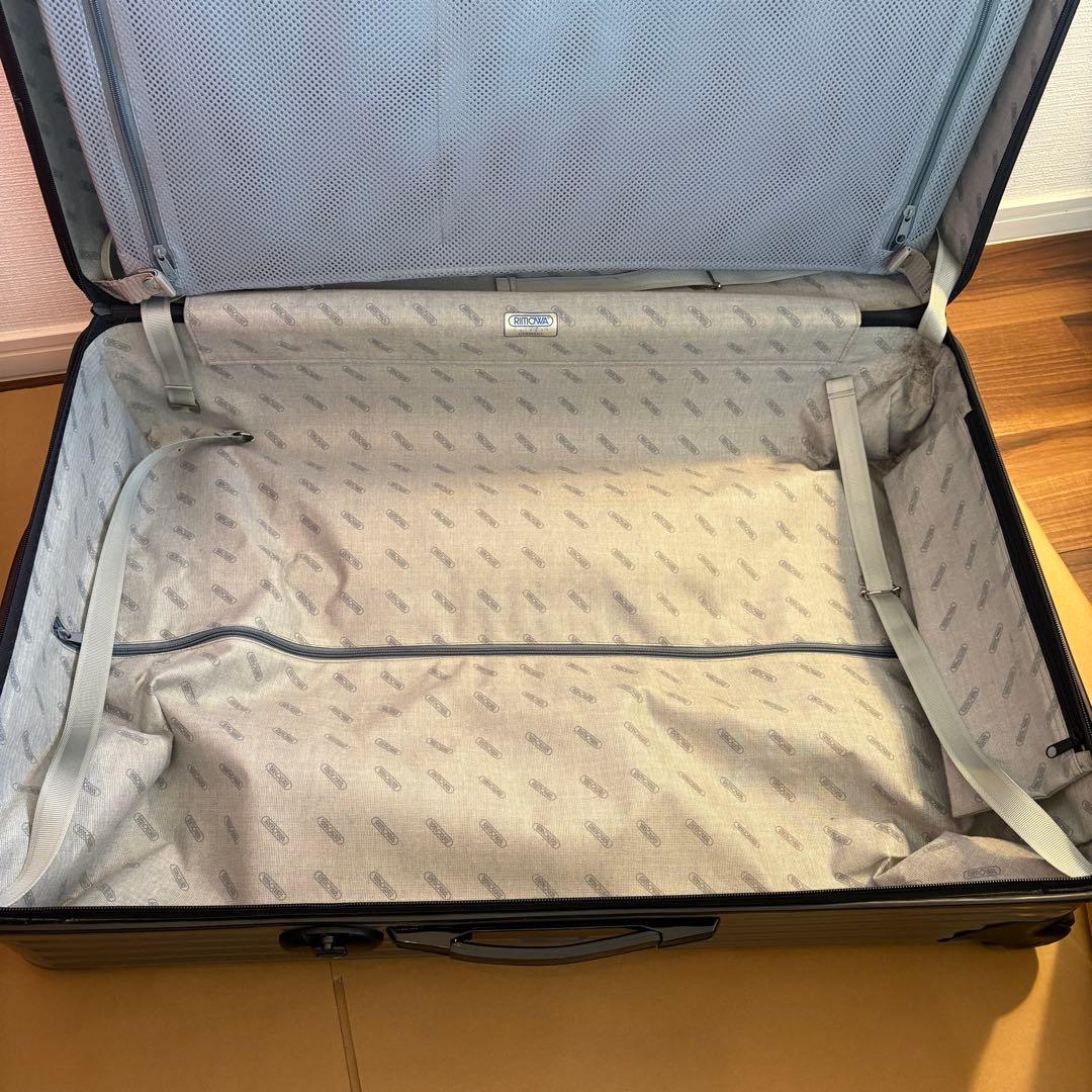 リモワ　サルサ　キャリーケース　104L