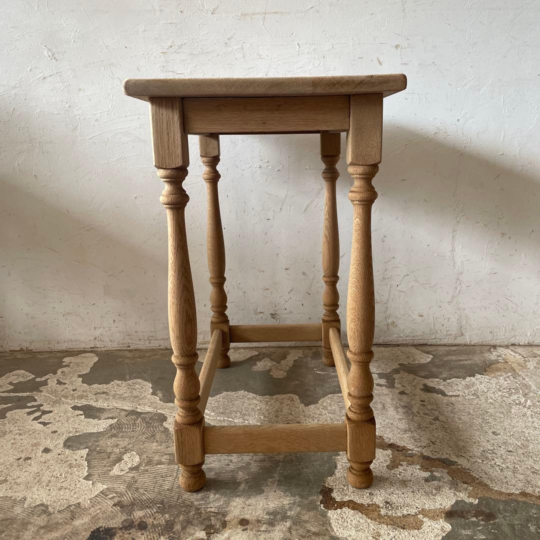 サイドテーブル・ナイトテーブル・ローテーブル tinky