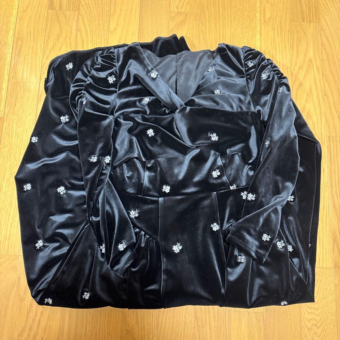 スーツ・フォーマル・ドレス herlipto Belmont Floral Velour Dress