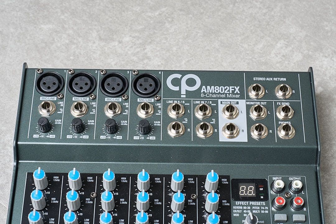 CP AM802FX 8チャンネルミキサー
