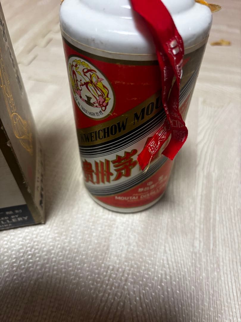 イ*様 茅台酒　Moutai 　天女ラベル　年式不明　古酒
