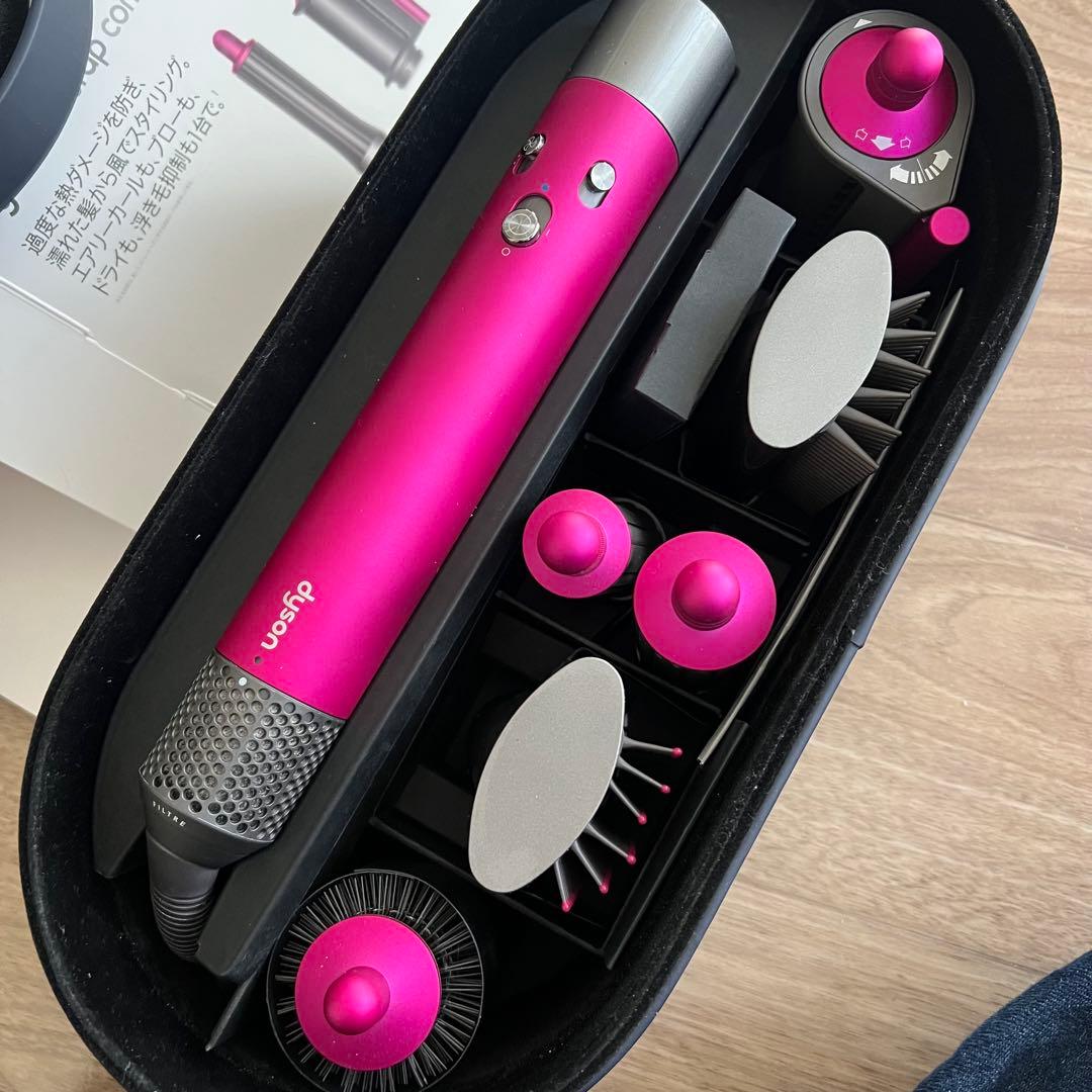 ダイソンエアラップドライヤー　Dyson airwrap dryer