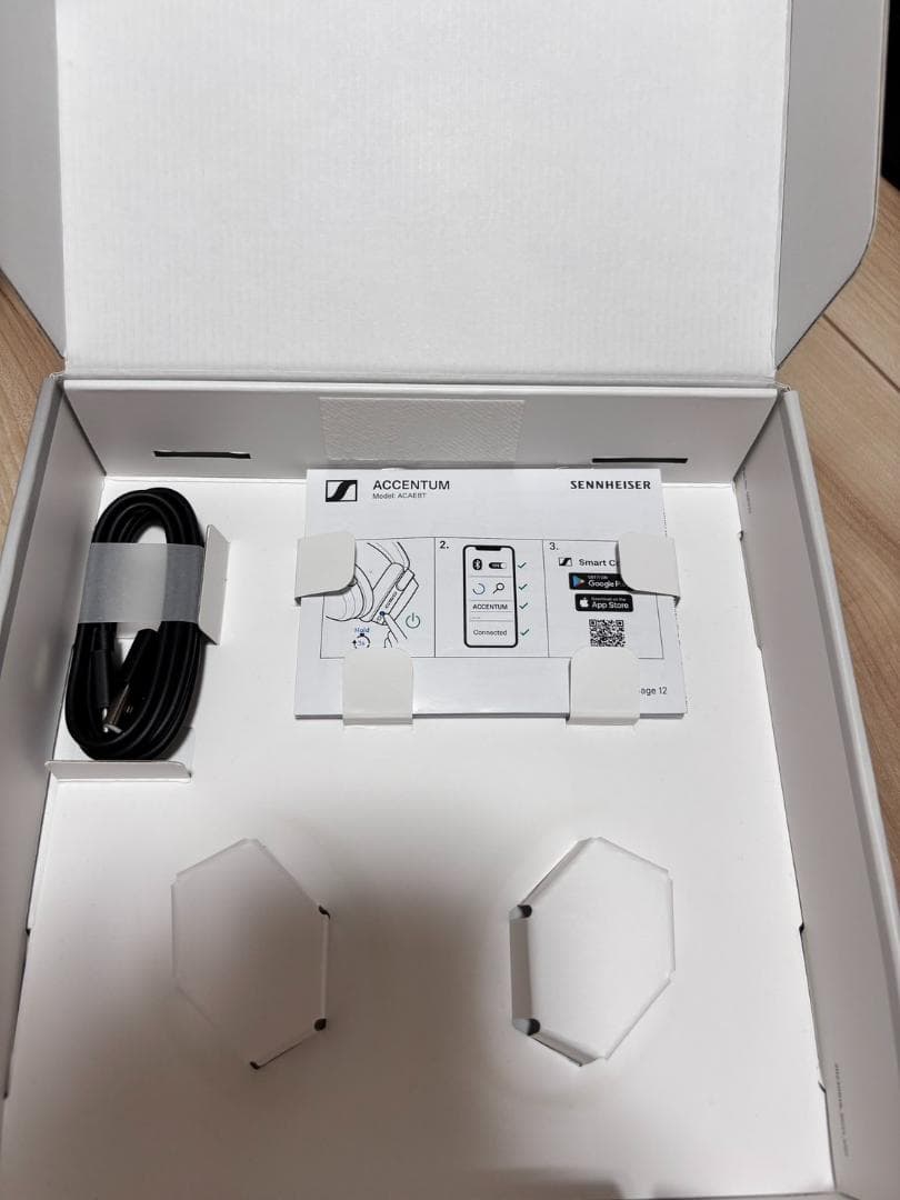 Sennheiser Accentum Wireless ブラック