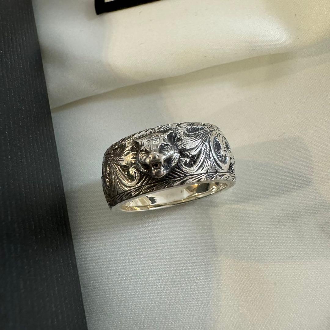 GUCCI ライオンヘッド シルバーリング エングレービング 幅広 指輪