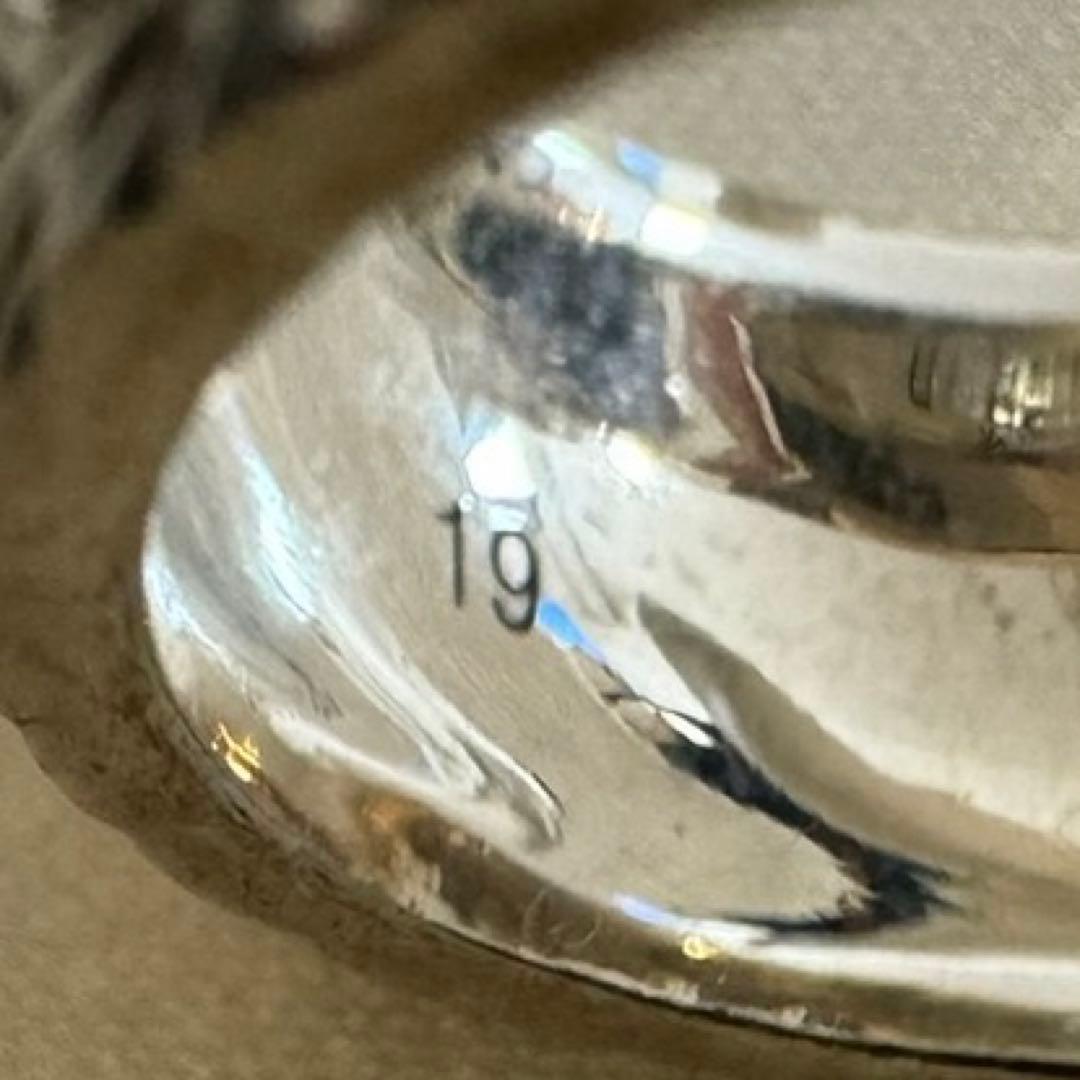 GUCCI ライオンヘッド シルバーリング エングレービング 幅広 指輪