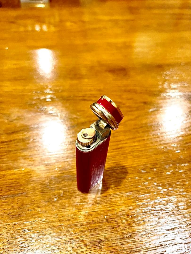 カルティエ ガスライター  オーバル型　ラッカー ボルドー×ゴールド