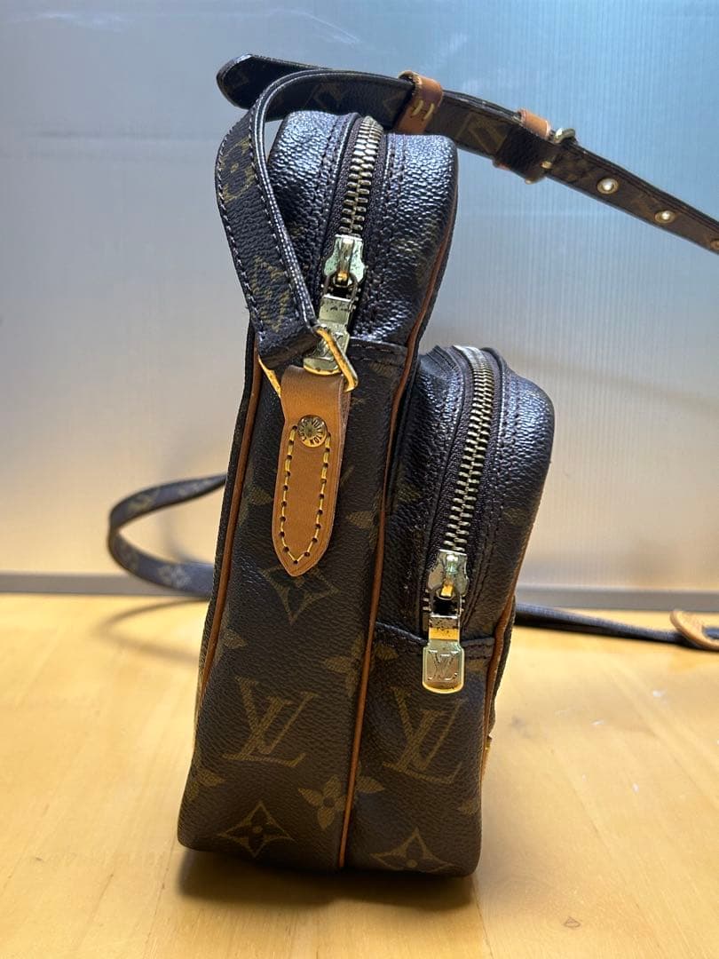 Louis Vuitton アマゾン ショルダーバッグ