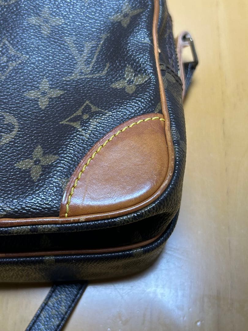 Louis Vuitton アマゾン ショルダーバッグ