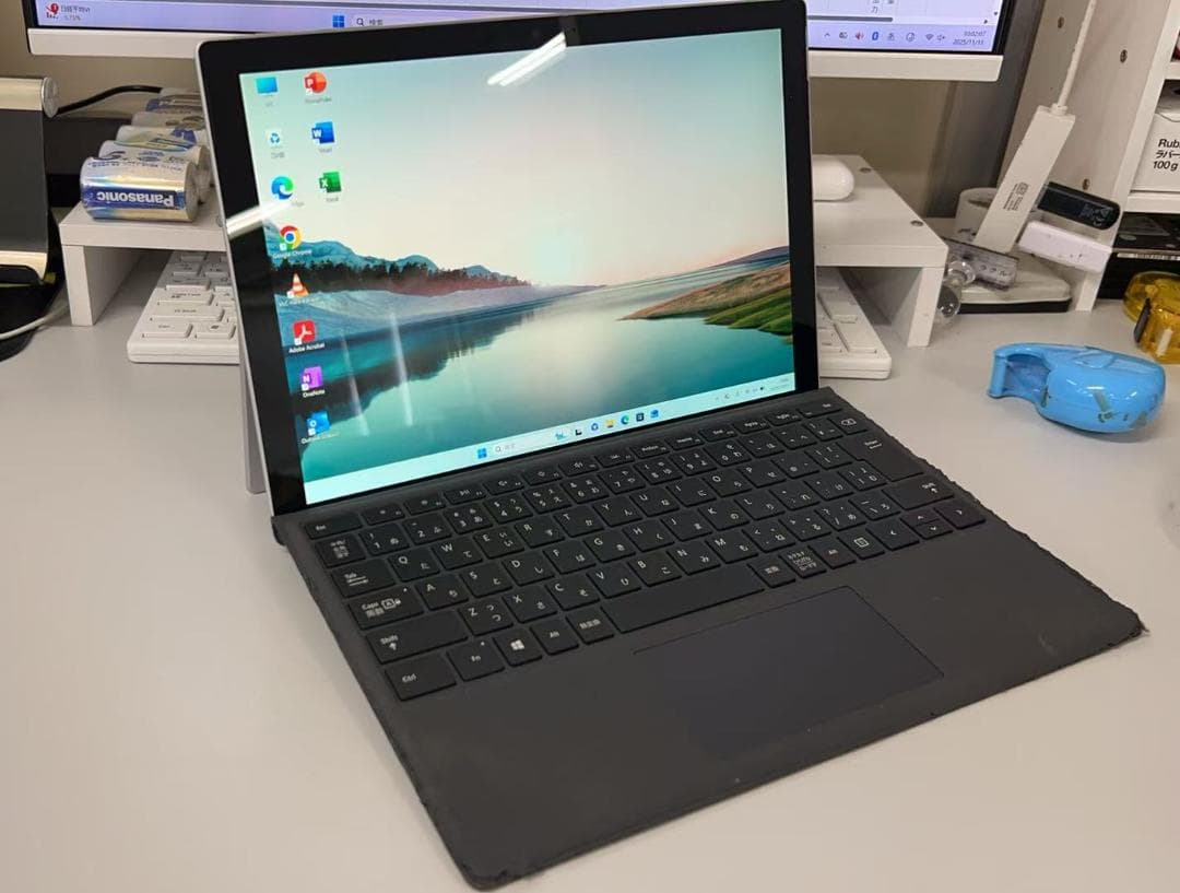 Microsoft Surface Pro5 m3 オフィスありW11 25H2