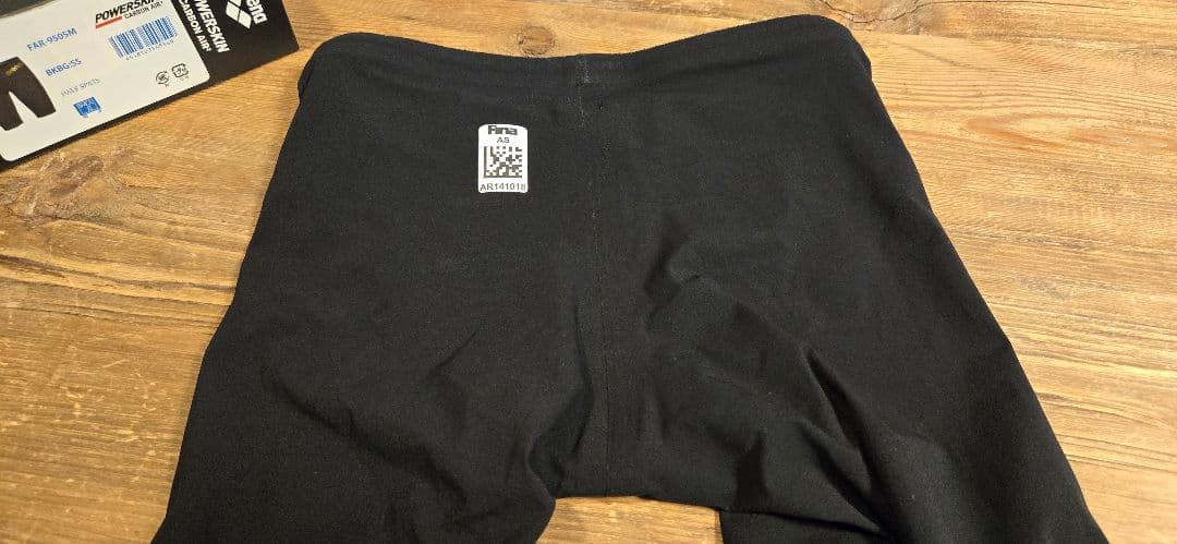 arena Carbon Air 2 SSサイズ ブラック 競泳水着