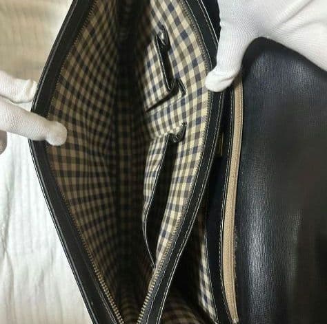 【希少】Aquascutum（アクアスキュータム）鍵付き本革 ビジネスバッグ