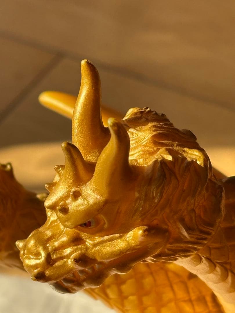 怪獣郷　キングギドラ　☆1月9日以後発送☆ 写真追加しています