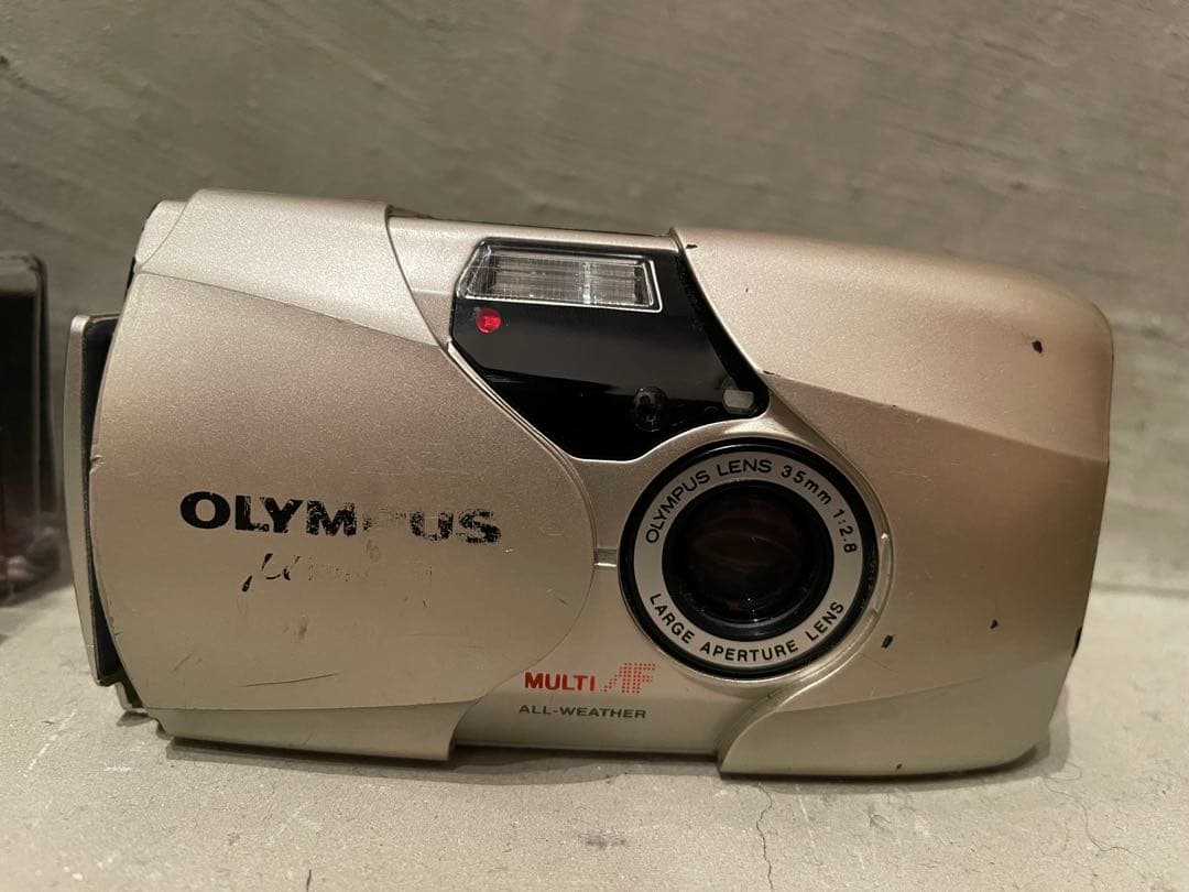 OLYMPUS コンパクトフィルムカメラ　mju ii