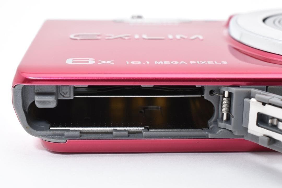 【お値下げ歓迎・美品】カシオ　CASIO EXILIM EX-ZS25 レッド