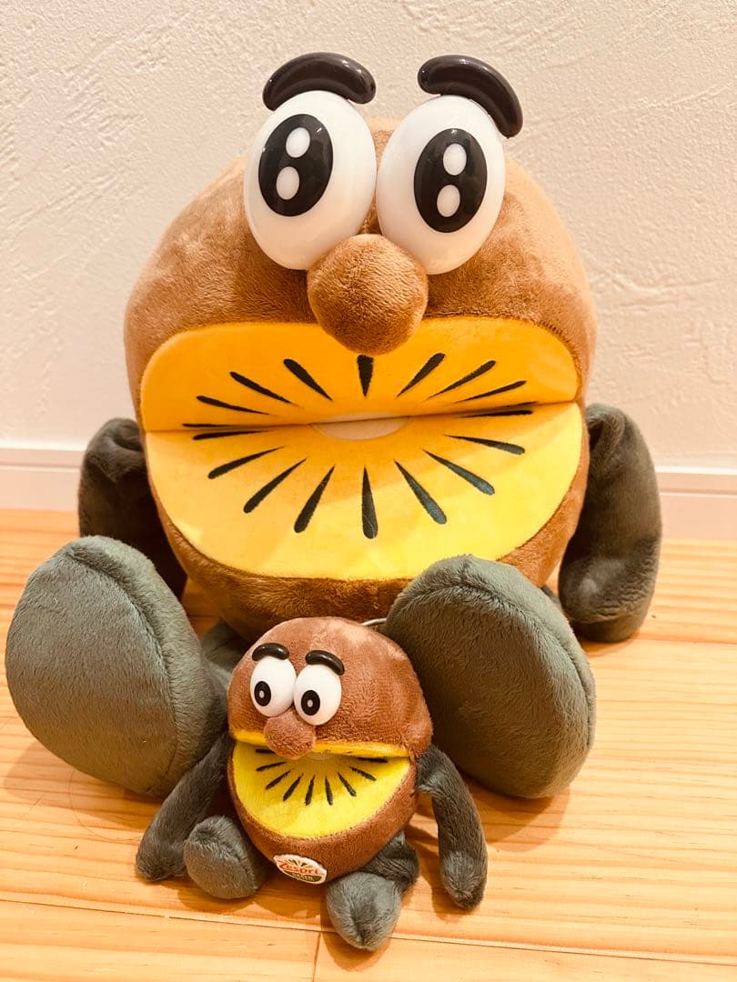 キウイブラザーズ ぬいぐるみ 非売品　大　小