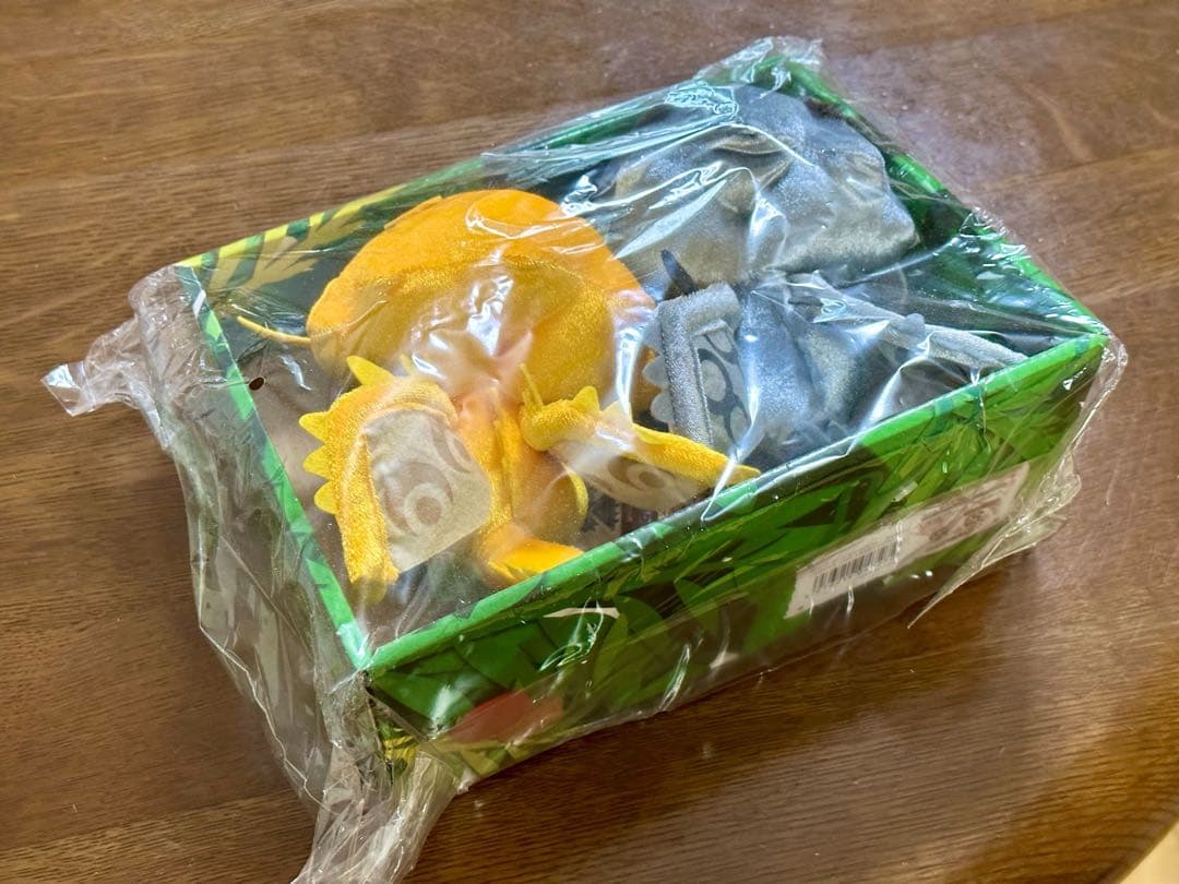 【未開封新品】リオレウス　リオレイア　希少種　ぬいぐるみ　セット