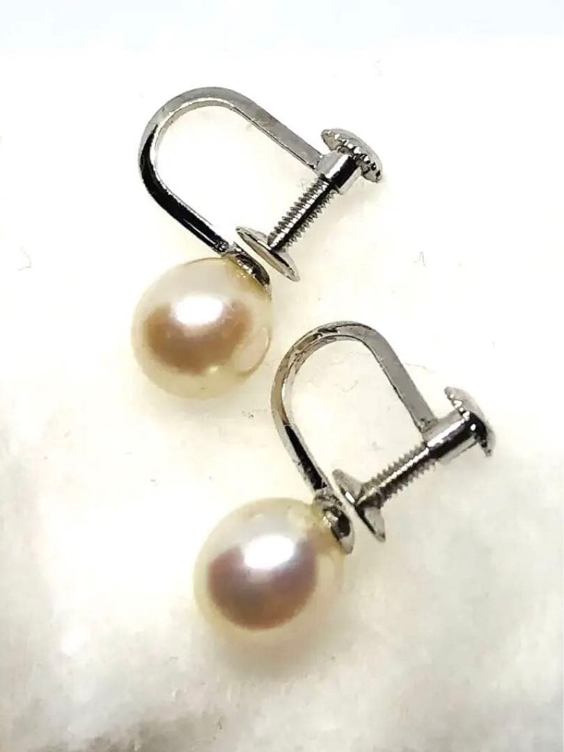☆アコヤ真珠 ねじ式イヤリング WGK14金の金具、新品No.62 ☆