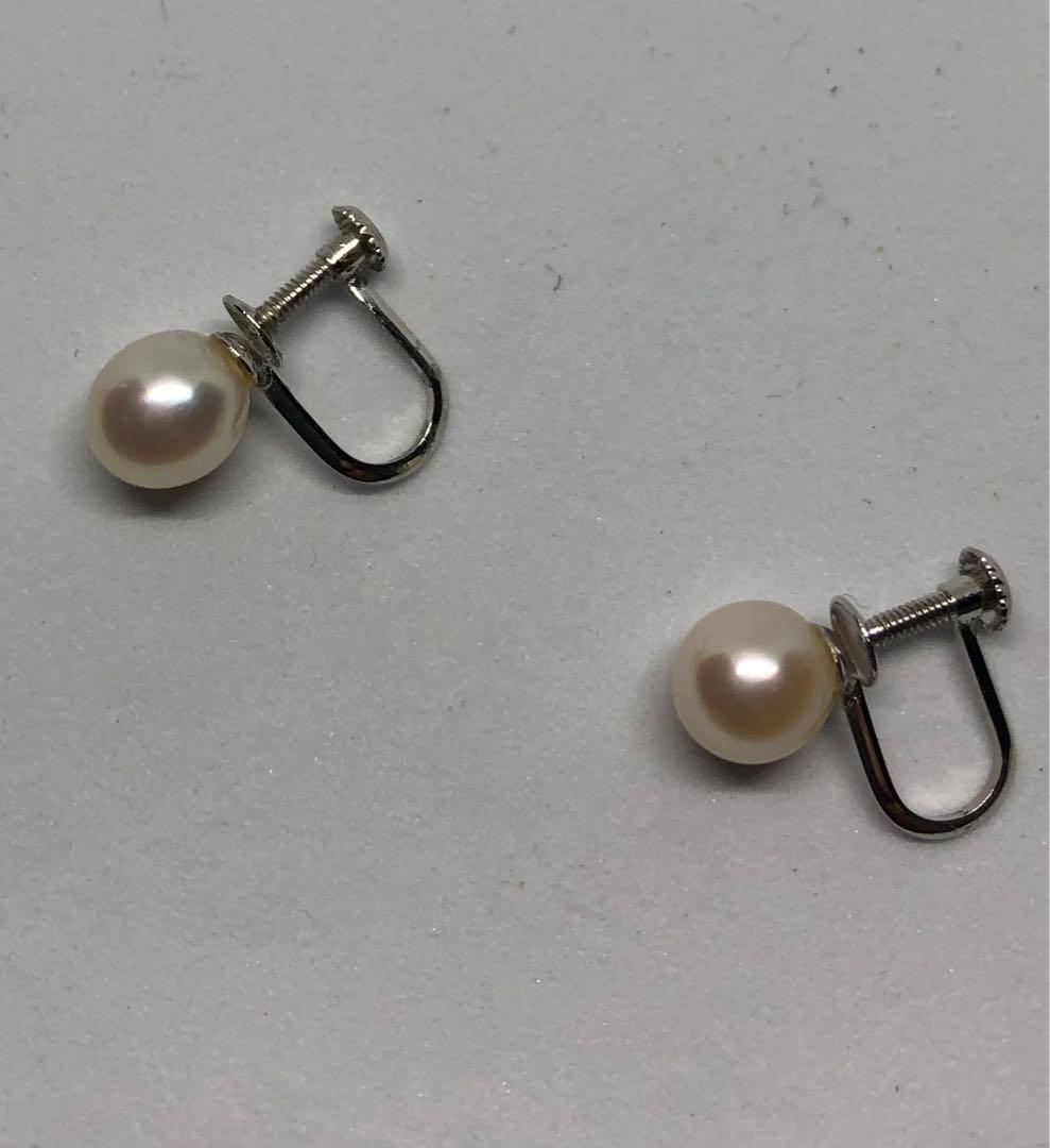 ☆アコヤ真珠 ねじ式イヤリング WGK14金の金具、新品No.62 ☆