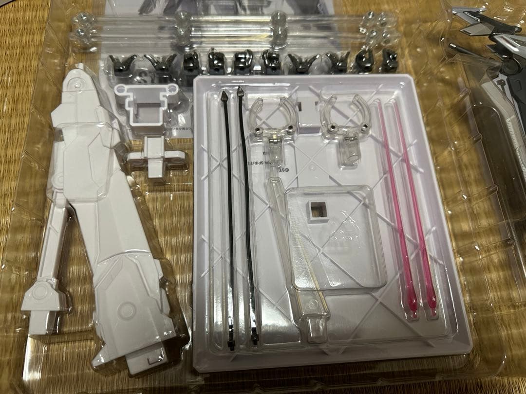 メタルビルド　ストライクノワール