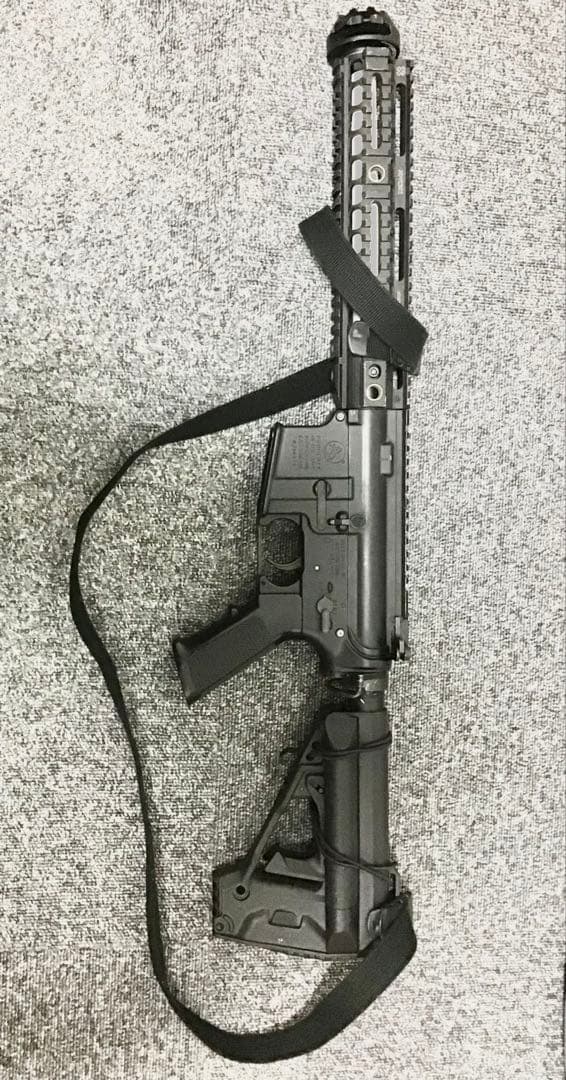 東京マルイ次世代電動ガン m4/ブラック ストラップ付き