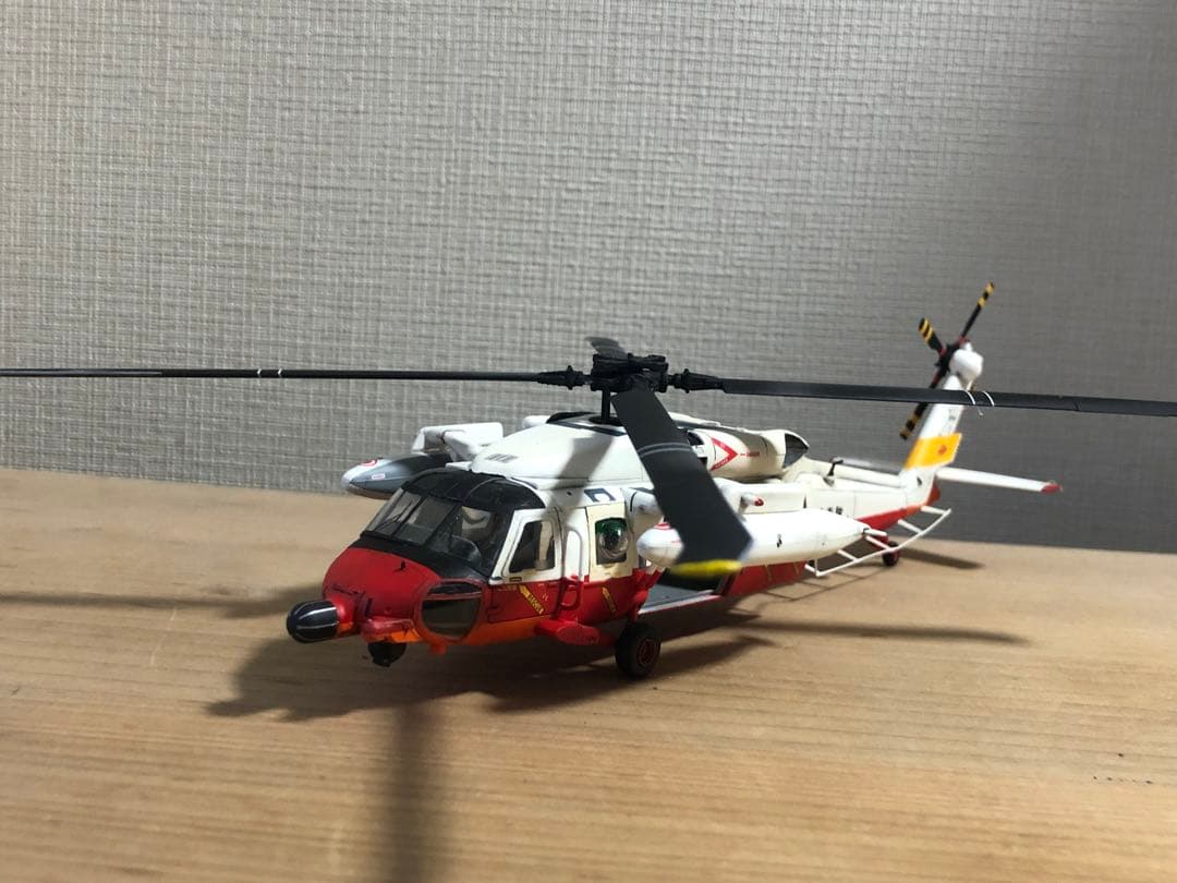 海上自衛隊　UH-60J プラモデル