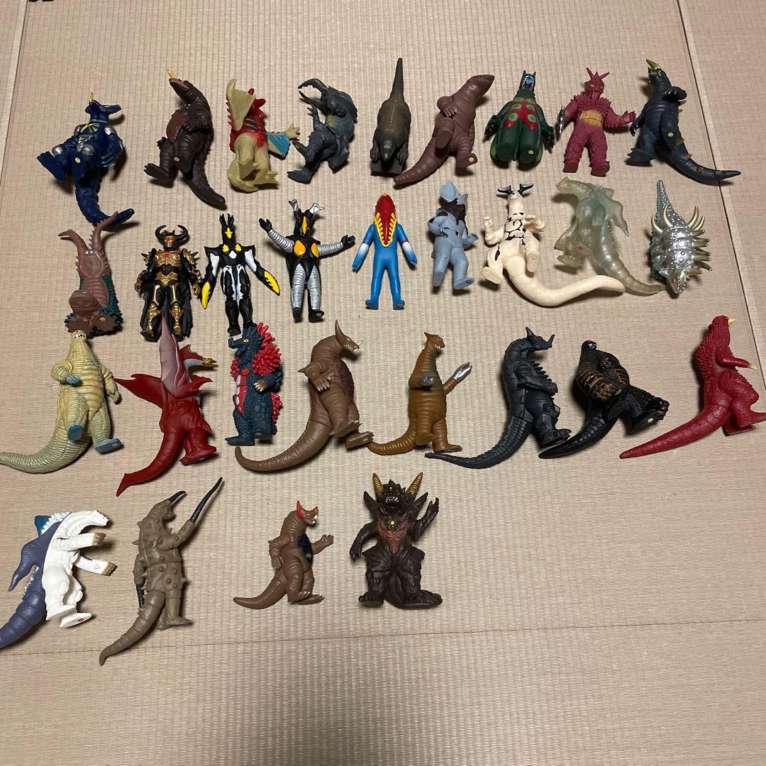 ウルトラマン・怪獣フィギュアセット　62体