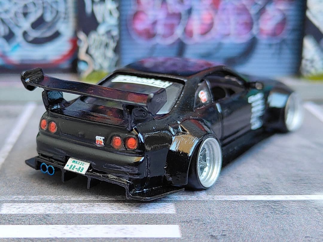 ホットウィールカスタム 日産 R33 GTR フルエアロ ☆深リム☆トミカ改造