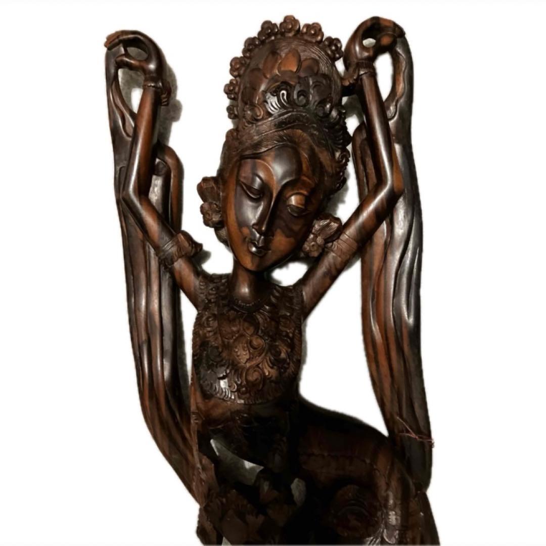 バリ島　木製女性踊り子像　巨大　彫刻　工芸品　黒壇