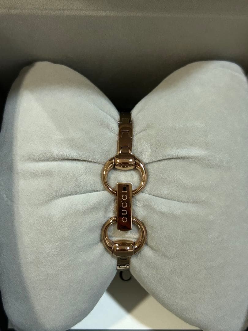 GUCCI レディース腕時計（ローズゴールド）