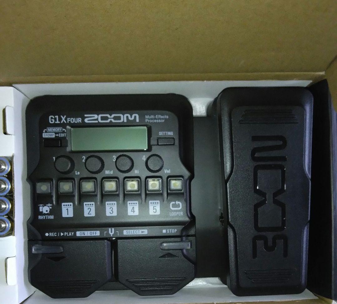 ZOOM G1X FOUR ギターマルチエフェクター