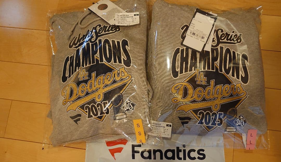 【専用です】LA ドジャース2025年ワールドシリーズチャンピオン パーカー Ｓ