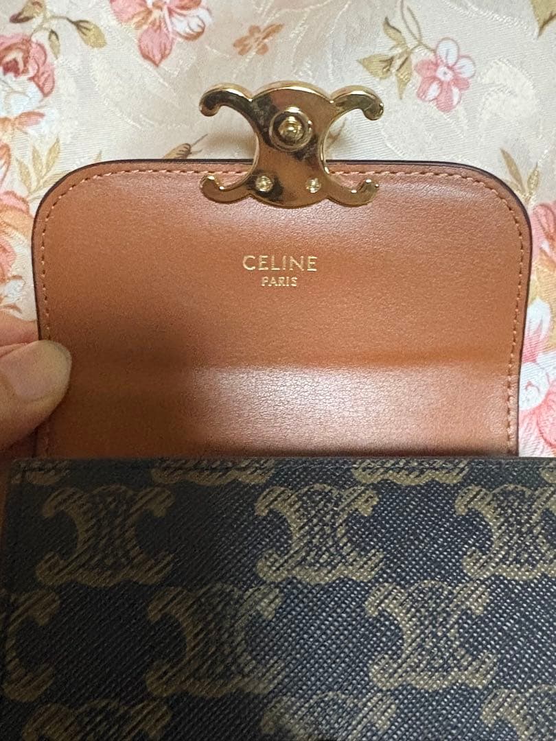 CELINE トリオンフ 三つ折り スモールウォレット 財布