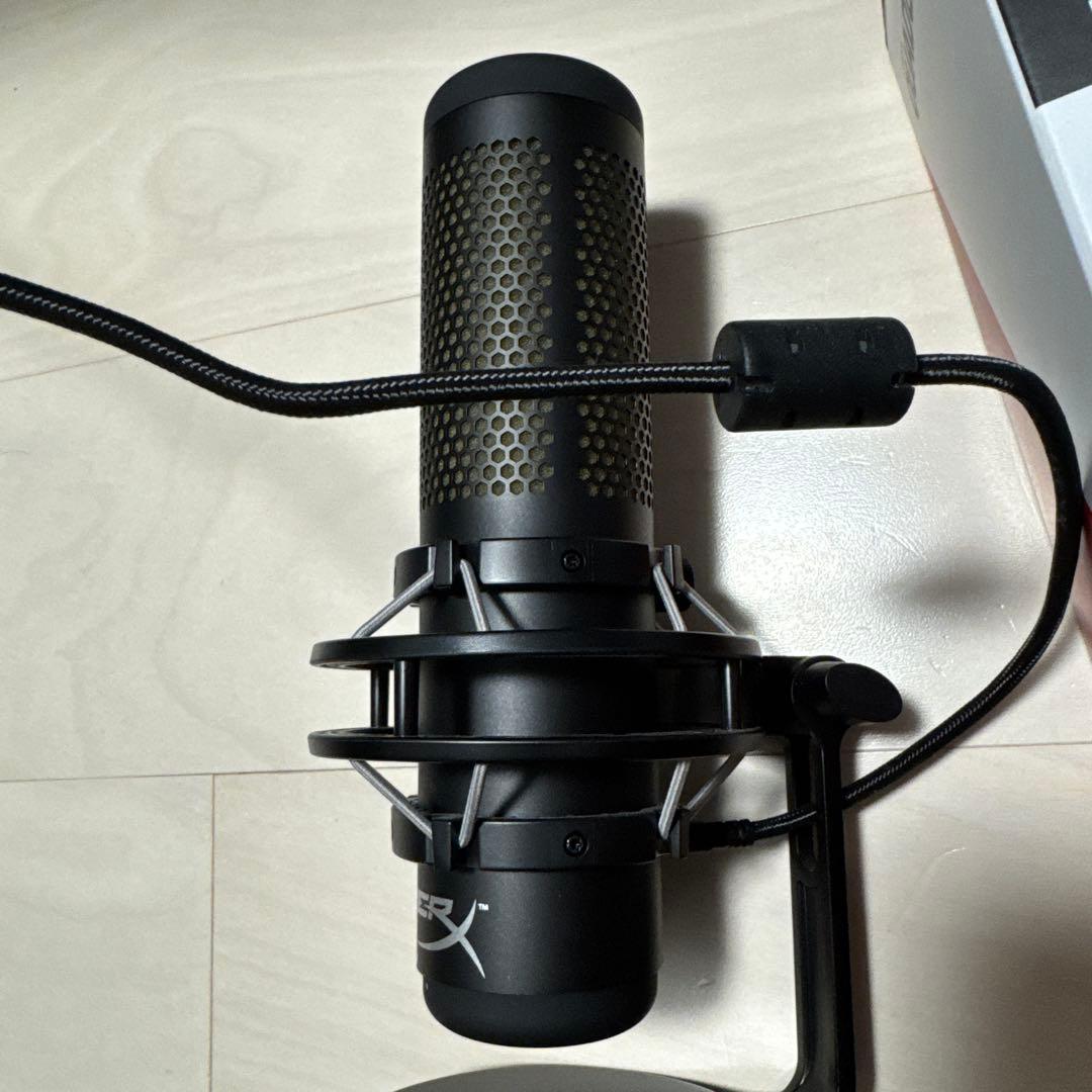 HyperX QUADCAST S RGBマイク USB接続