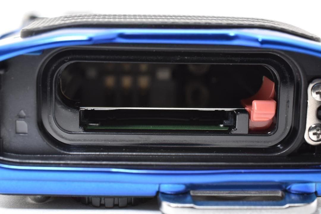 【お値下げ歓迎・ほぼ新品】OLYMPUS STYLUS TG-835 Tough