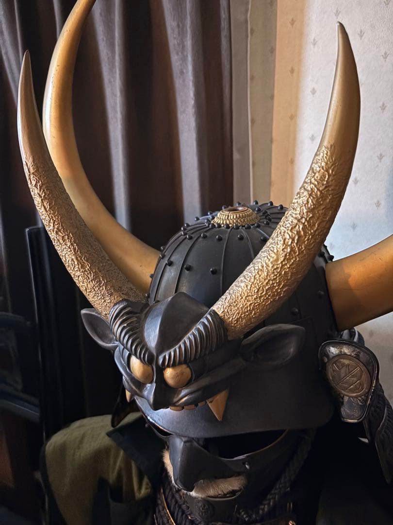 等身大甲冑用　鬼面前立て　雌金具