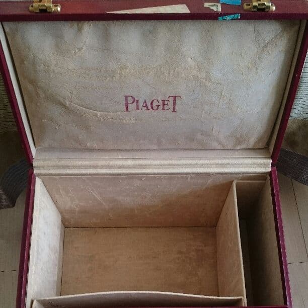 PIAGET ケース
